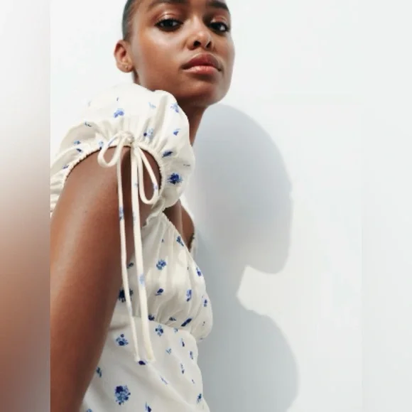 Zara Blue Floral Cream mini Dress XS - Picture 8 of 8